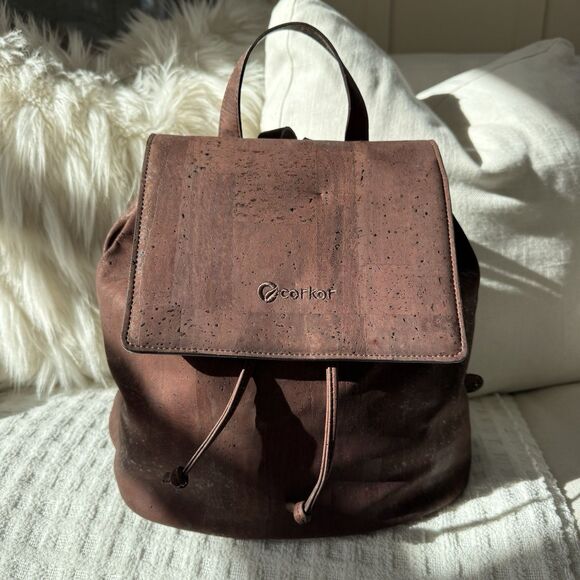 Corkor Backpack Bag Chocolate Brown Cork Vegan Sustainable Made in Portugal - Picture 1 of 14